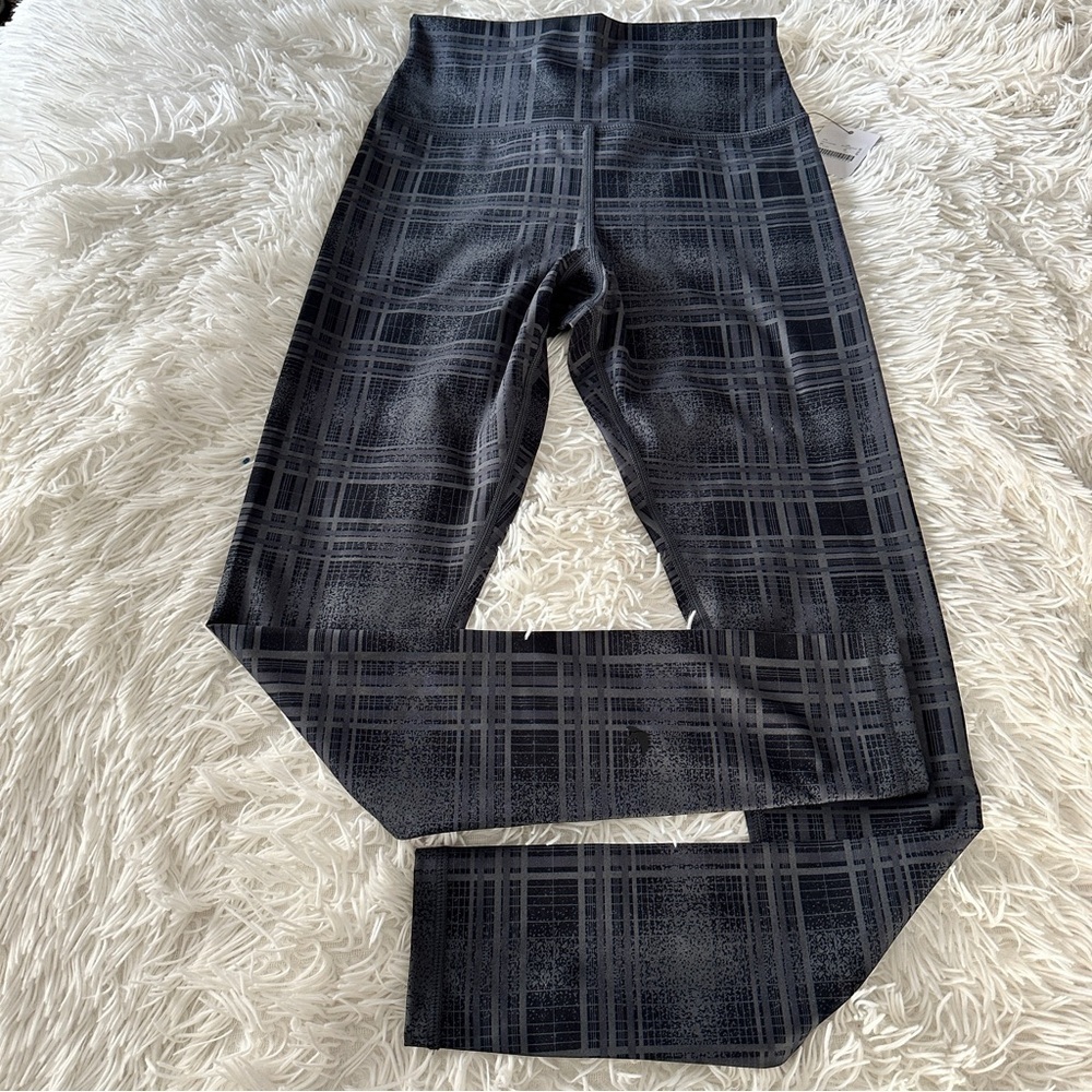Glyder Sultry High Rise Leggings in Black Speckled Plaid Sleek Sculpt Fit Size S - Picture 3 of 13